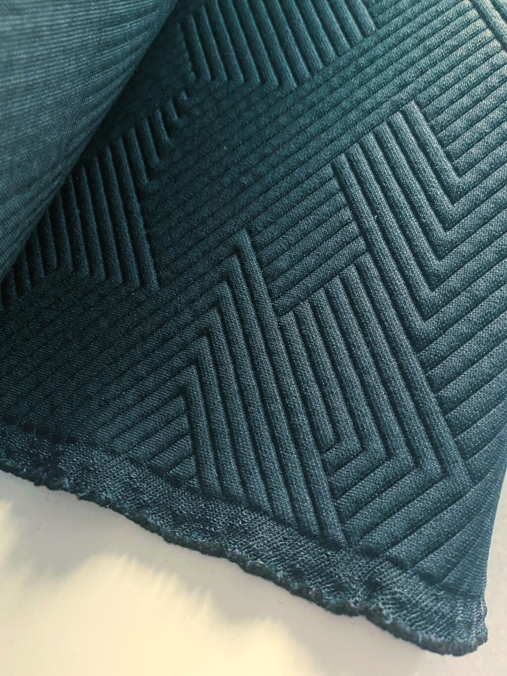 Kvadrat Febrik Mizmaze Sage blue, petrol blue