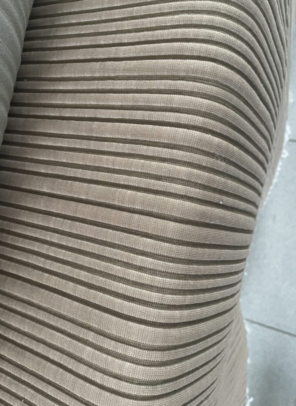 Kvadrat Febrik Husk Sand 0244 sand beige