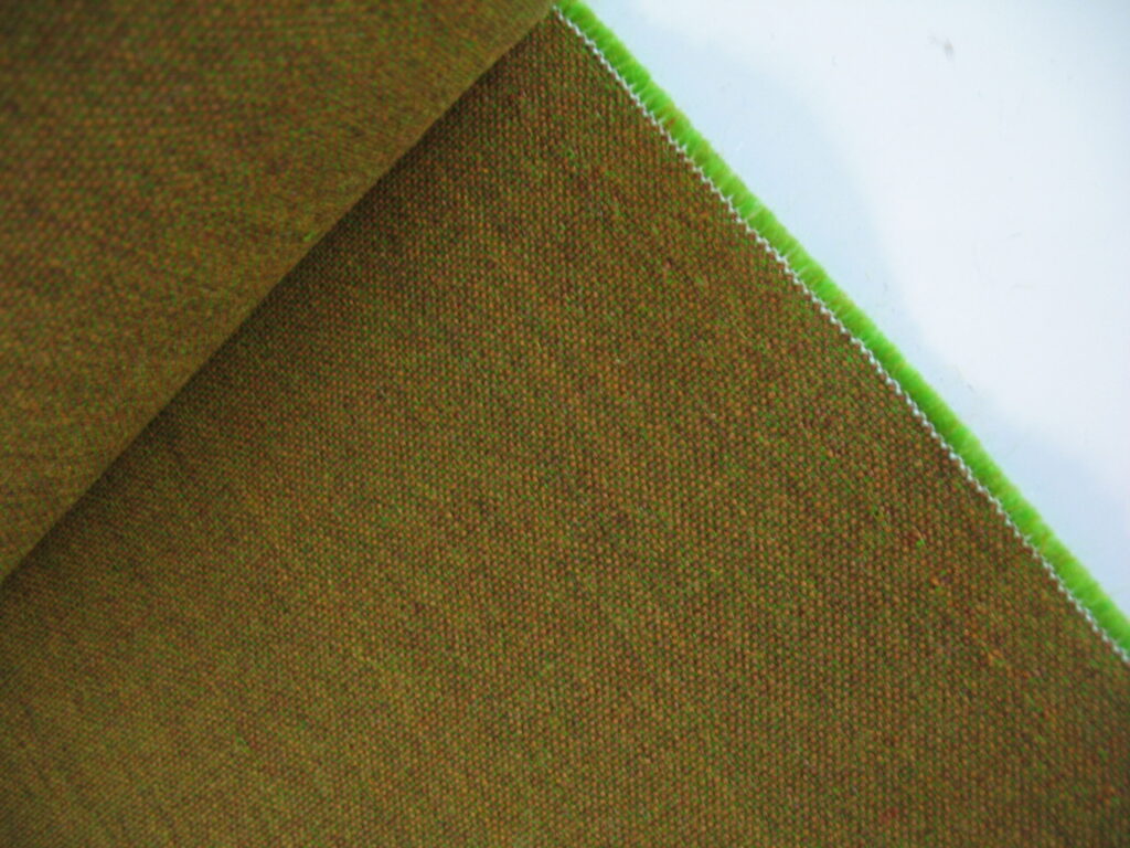 Kvadrat Remix 3 412 camel bright green