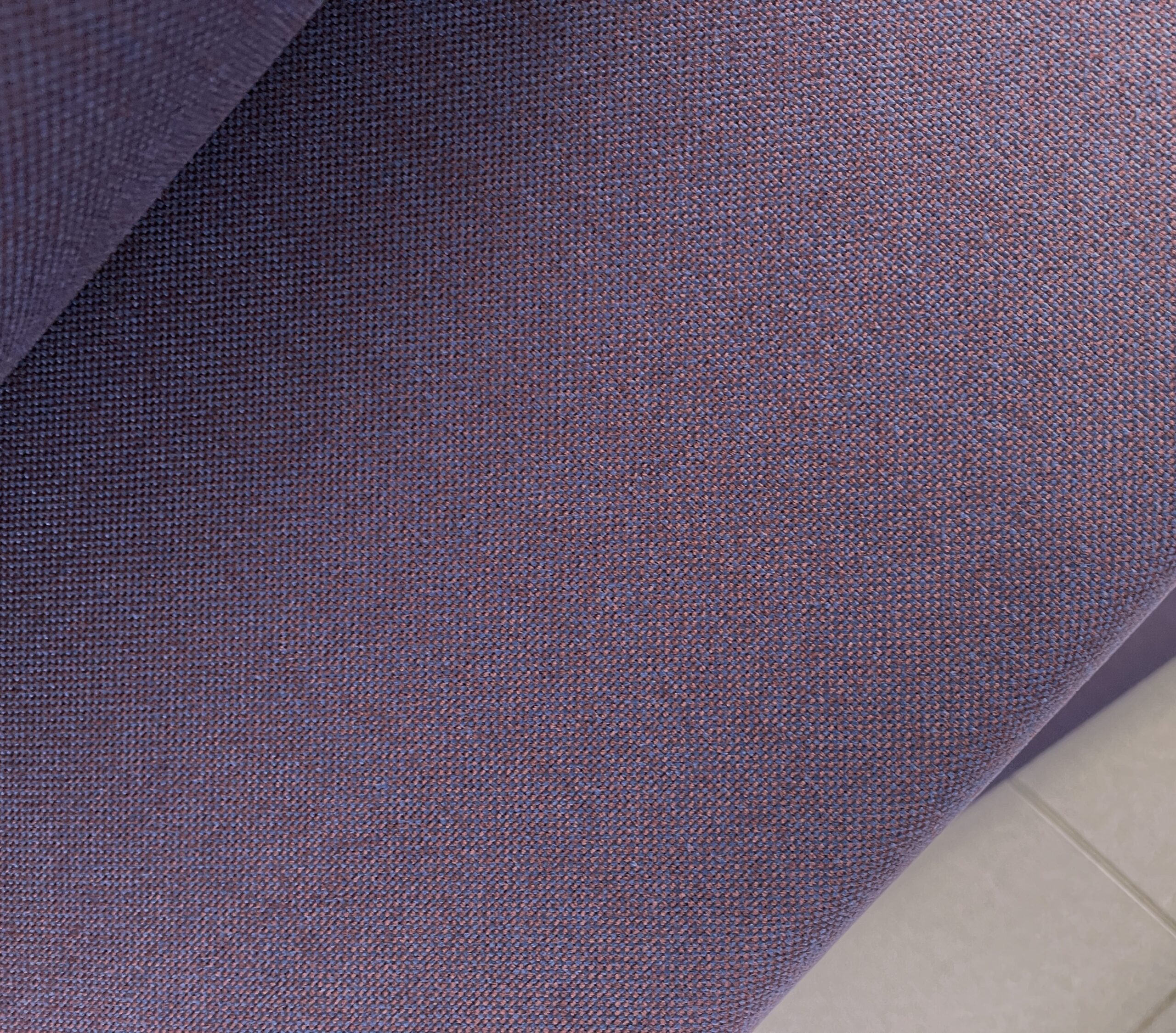 Kvadrat Field 2 0773 reddish-brown blue purple