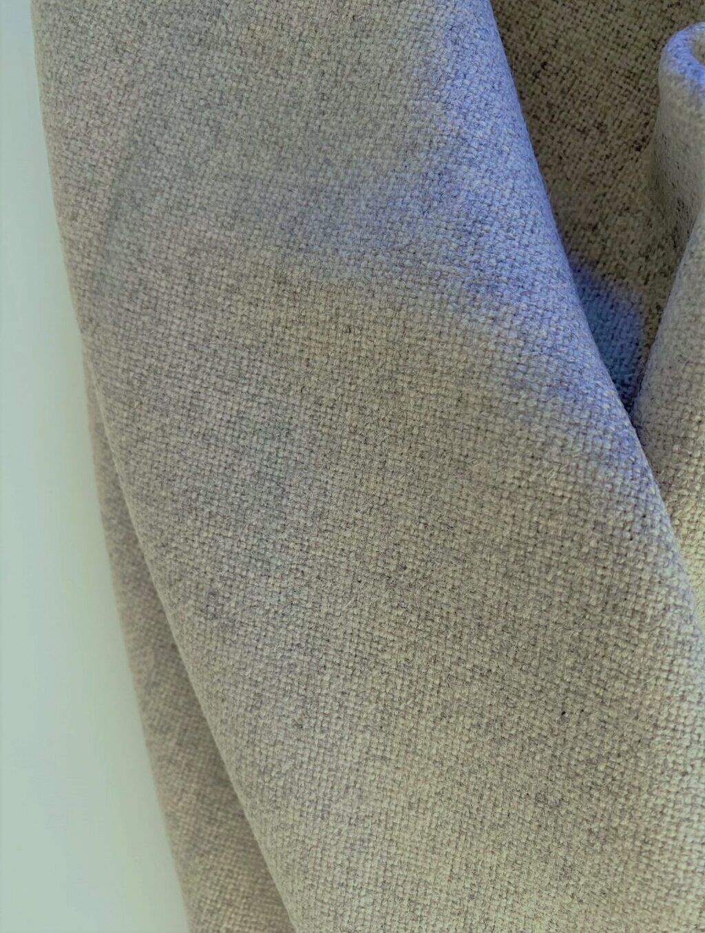 Kvadrat Tonica 2 233 beige grey