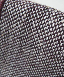 Kvadrat Sunniva 3 352 aubergine purple cream white