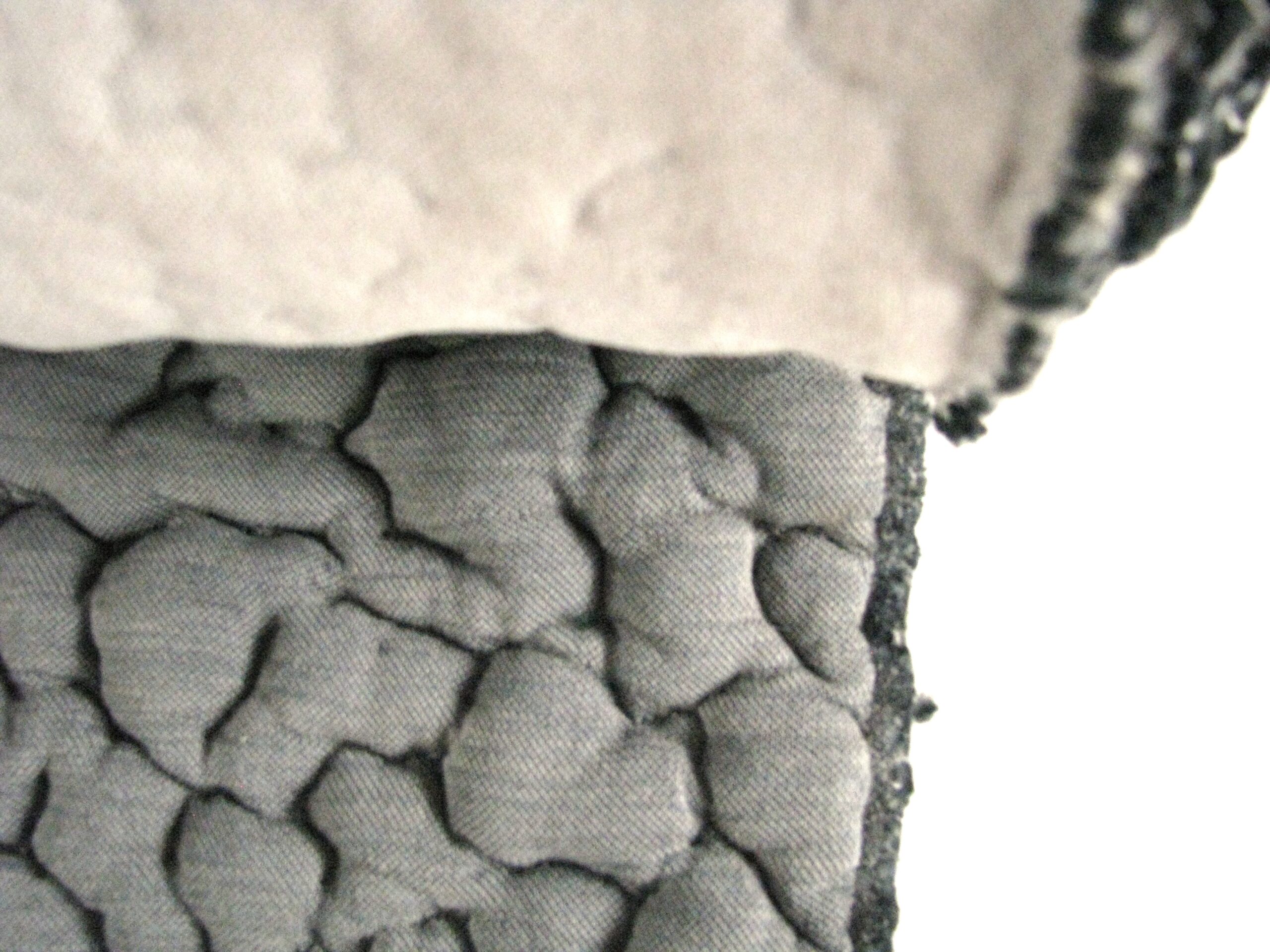 Kvadrat Febrik Bloom Moby Rock 1006 grey