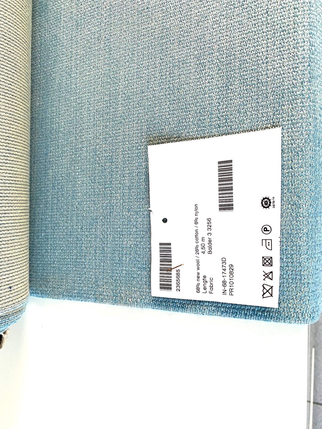 Kvadrat Balder 3 3256 light blue beige