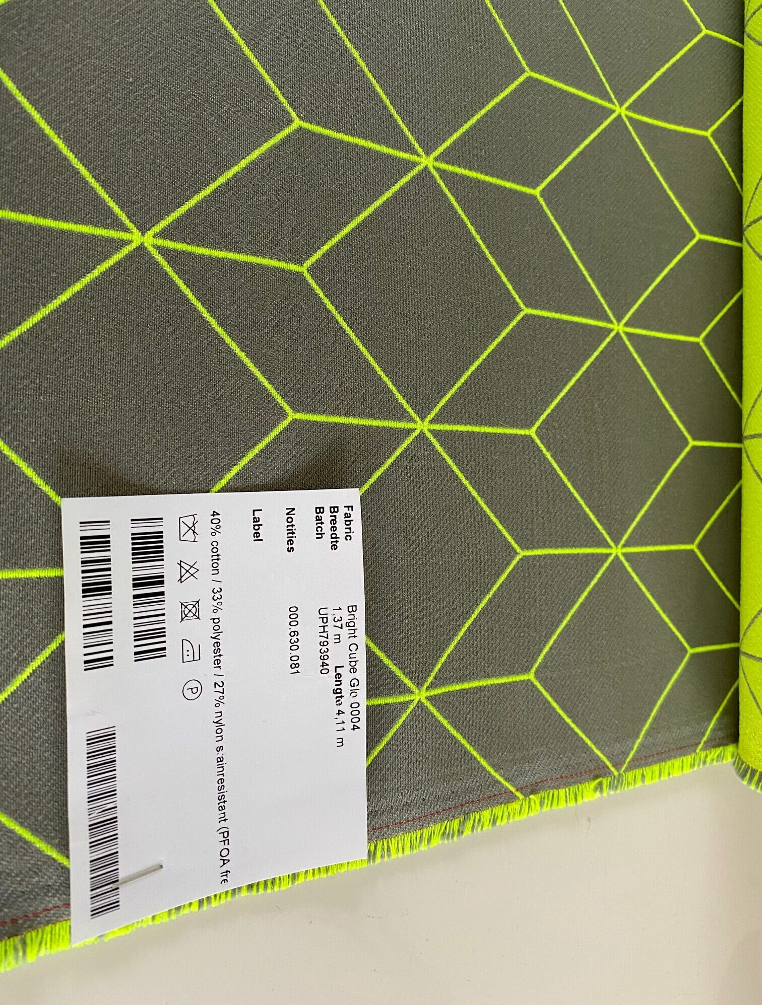 Kvadrat Bright Cube Glo 0004 neon yellow grey