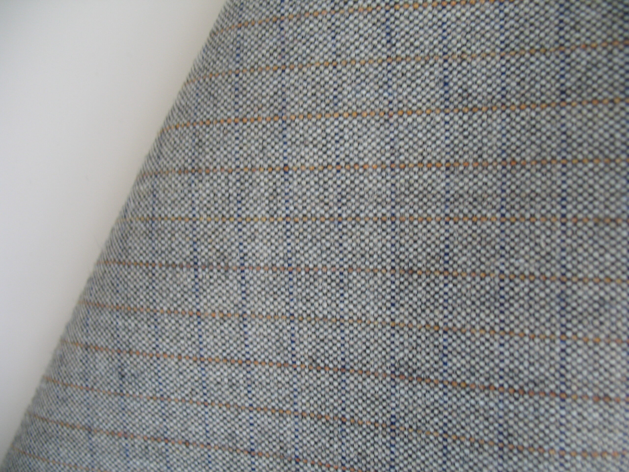 Kvadrat Recheck 165 grey dark yellow blue