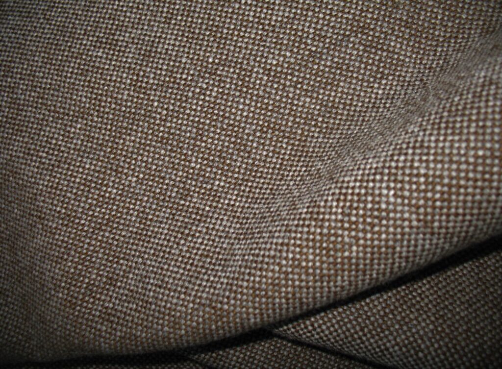 Kvadrat Hallingdal 65 270 brown grey