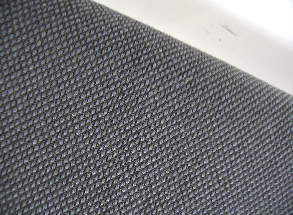 Kvadrat Steelcut Trio 3 176 grey olive green