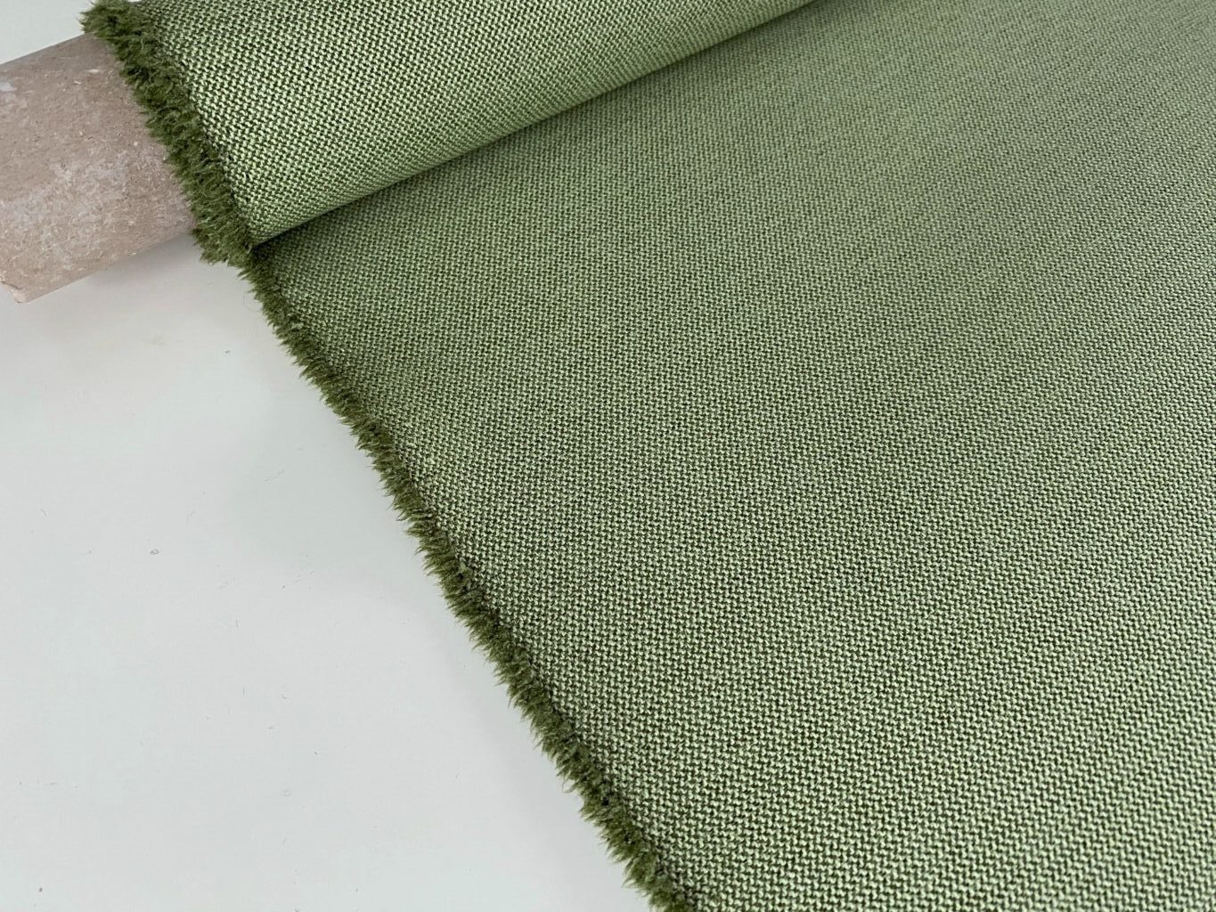 Camira Era Endurance CSE34 light green shades