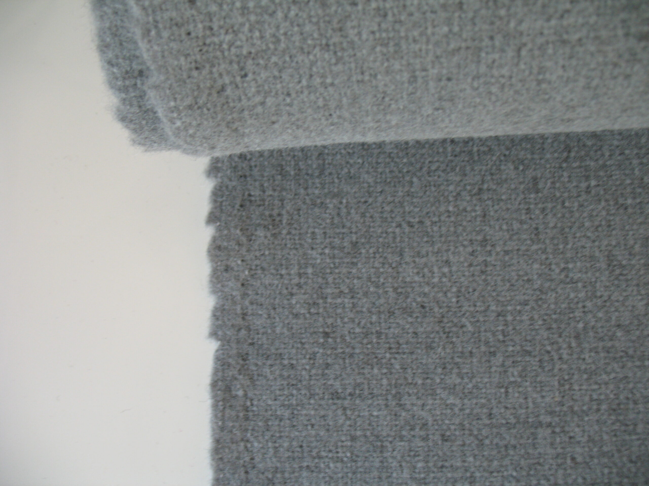 Kvadrat Tonus Meadow 125 grey