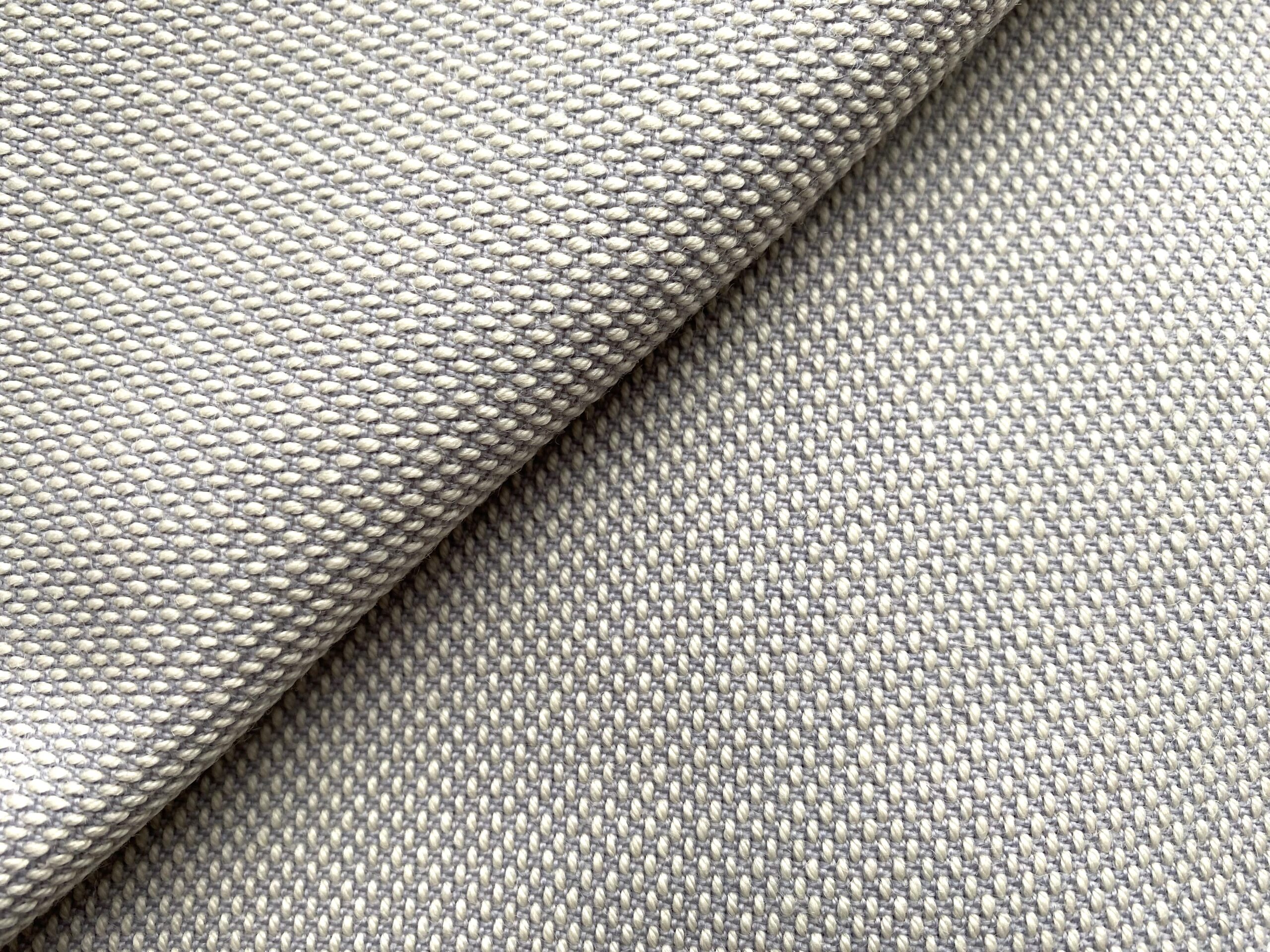 Kvadrat Steelcut Trio 3 105 cream white blue-lilac