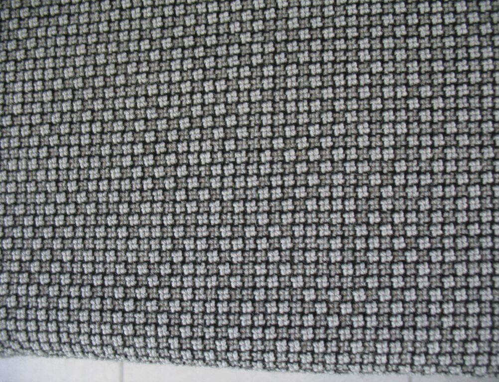Kvadrat Colline 148 blue grey black