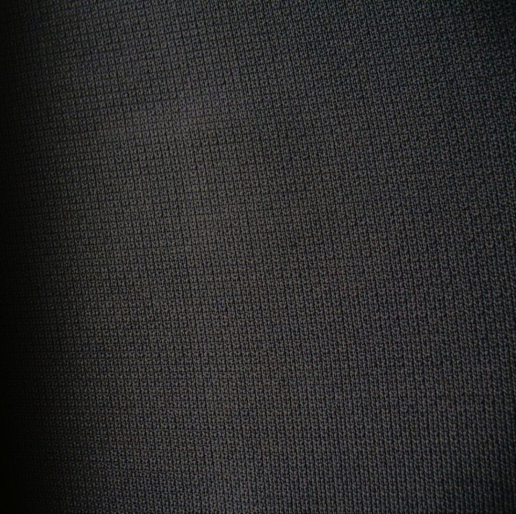 Kvadrat Cava 3 184 dark grey-brown