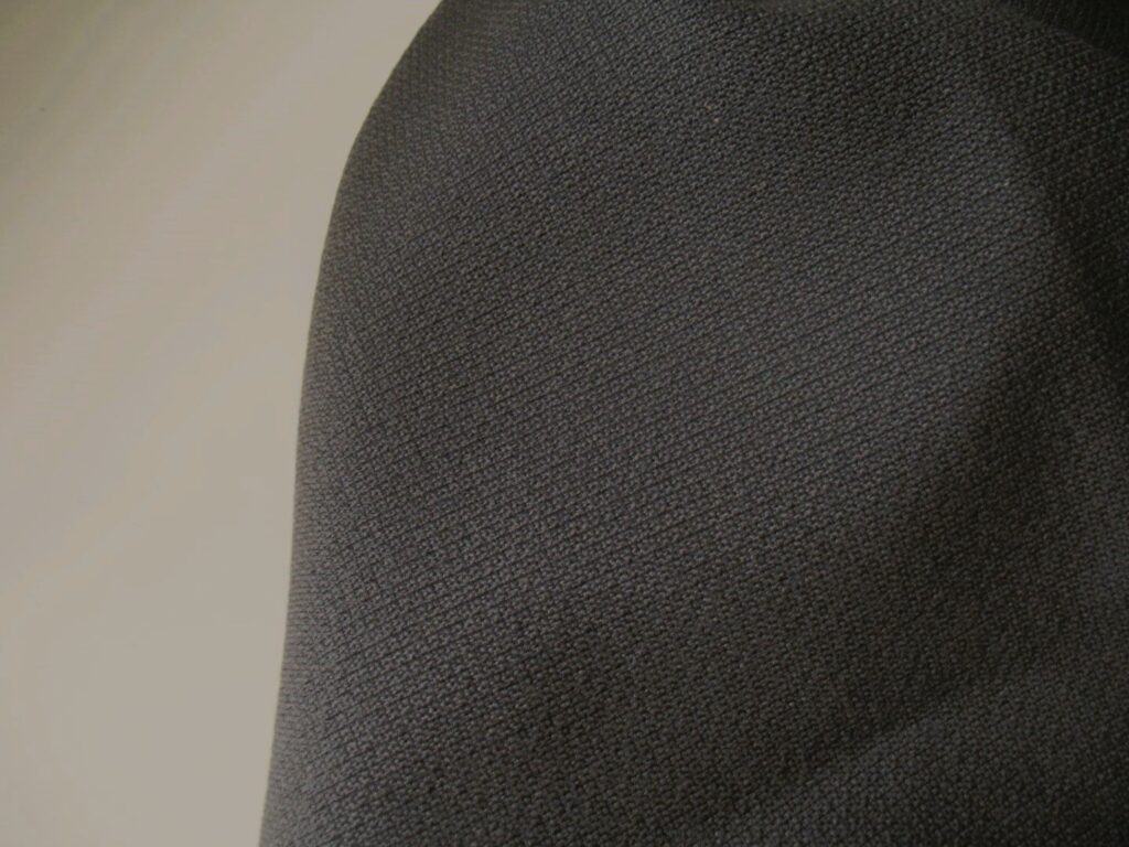 Kvadrat Cava 3 184 dark grey-brown