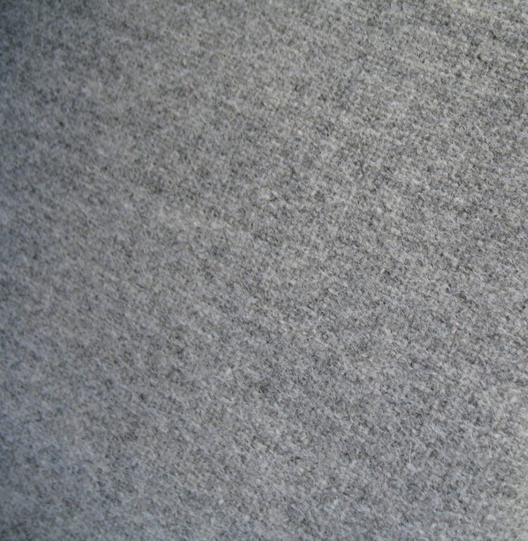 Gudbrandsdalens Bardal 110 light grey