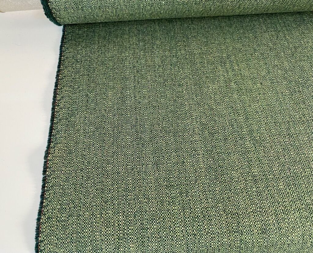 Kvadrat Foss 932 shades of green