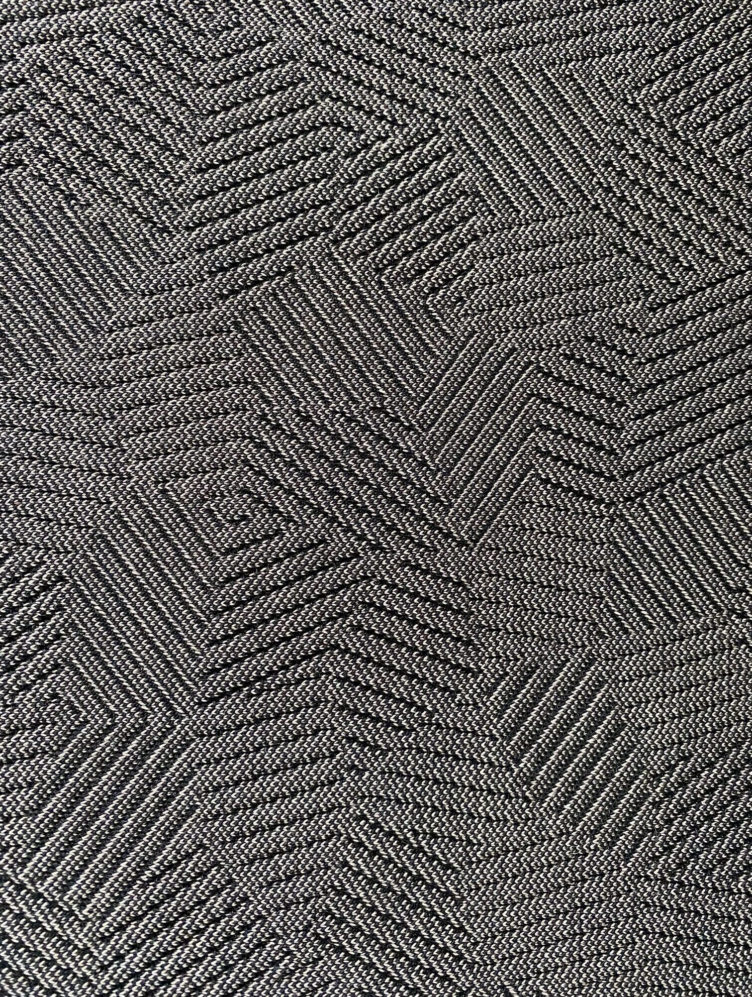 Kvadrat Febrik Razzle Dazzle light grey black