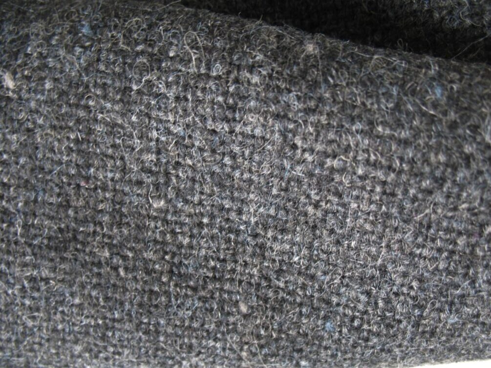 Bute Tweed 1616 Raven anthracite grey