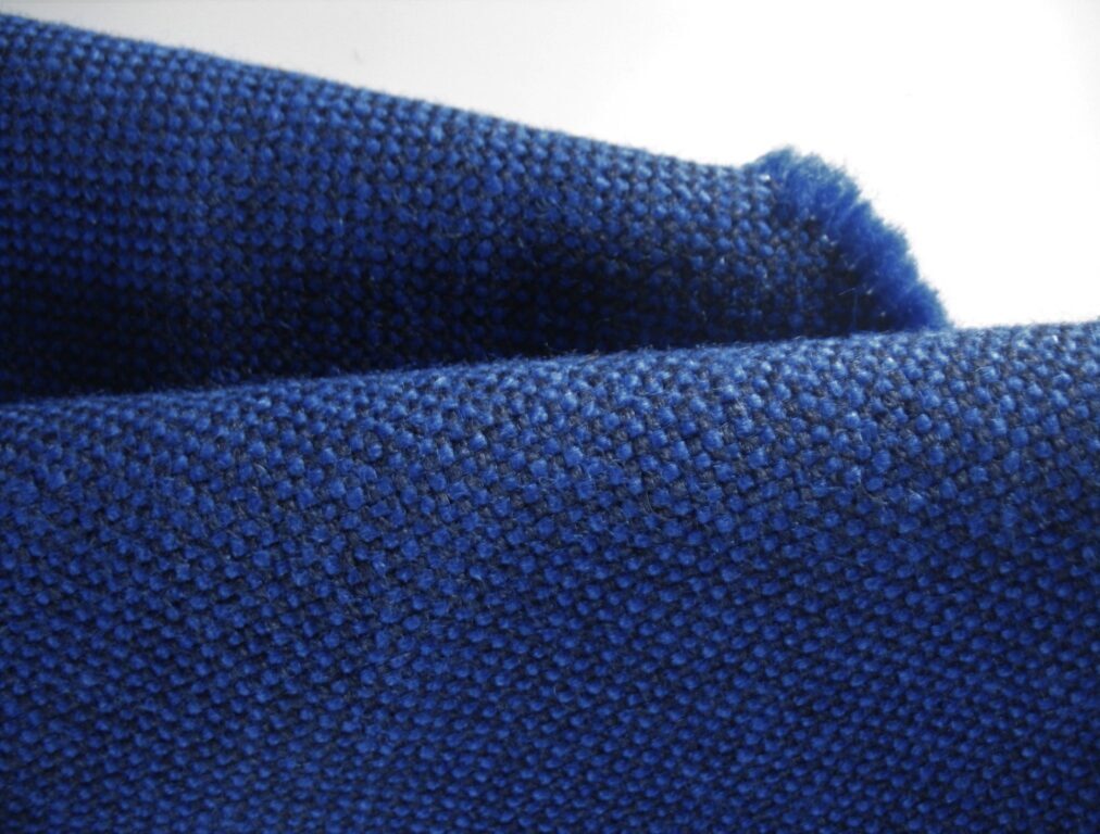 Kvadrat Hallingdal 65 754 royal blue dark blue