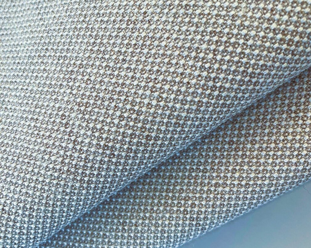 Kvadrat Fiord 2 251 light brown soft grey