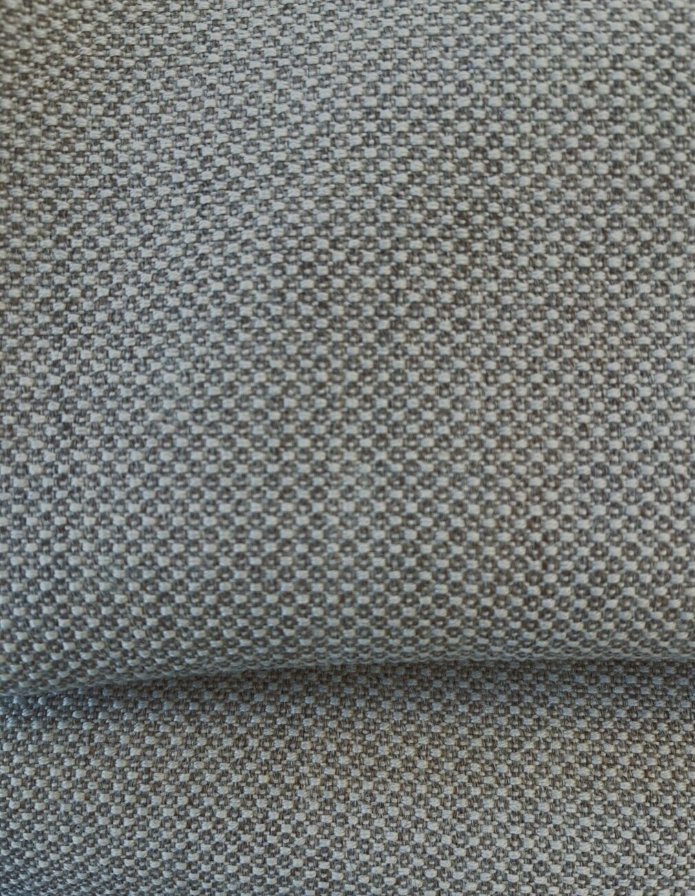 Kvadrat Fiord 2 251 light brown soft grey