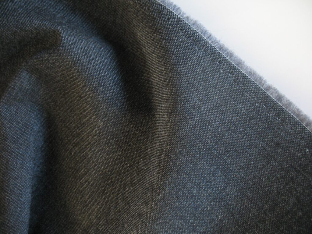 Kvadrat Remix 3 173 grey black