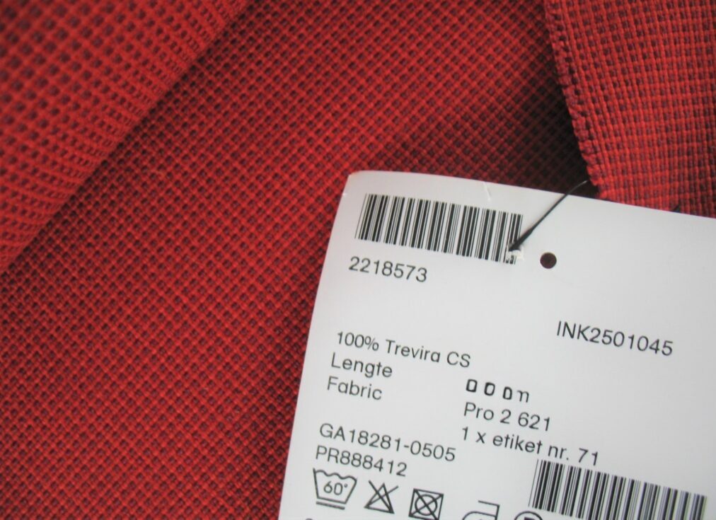 Kvadrat Pro 2 621 orange-red chequered