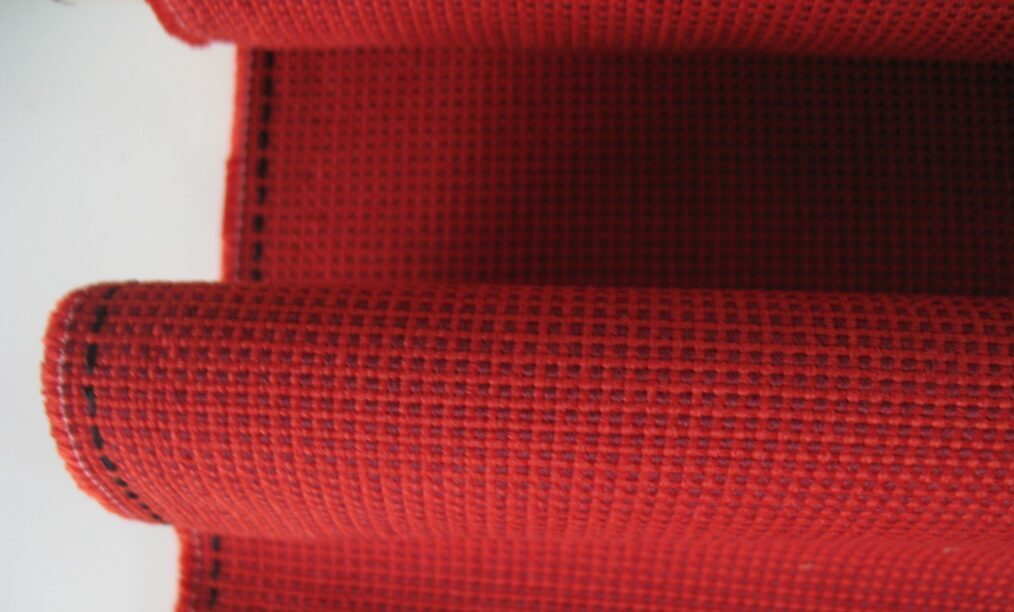 Kvadrat Pro 2 621 orange-red chequered