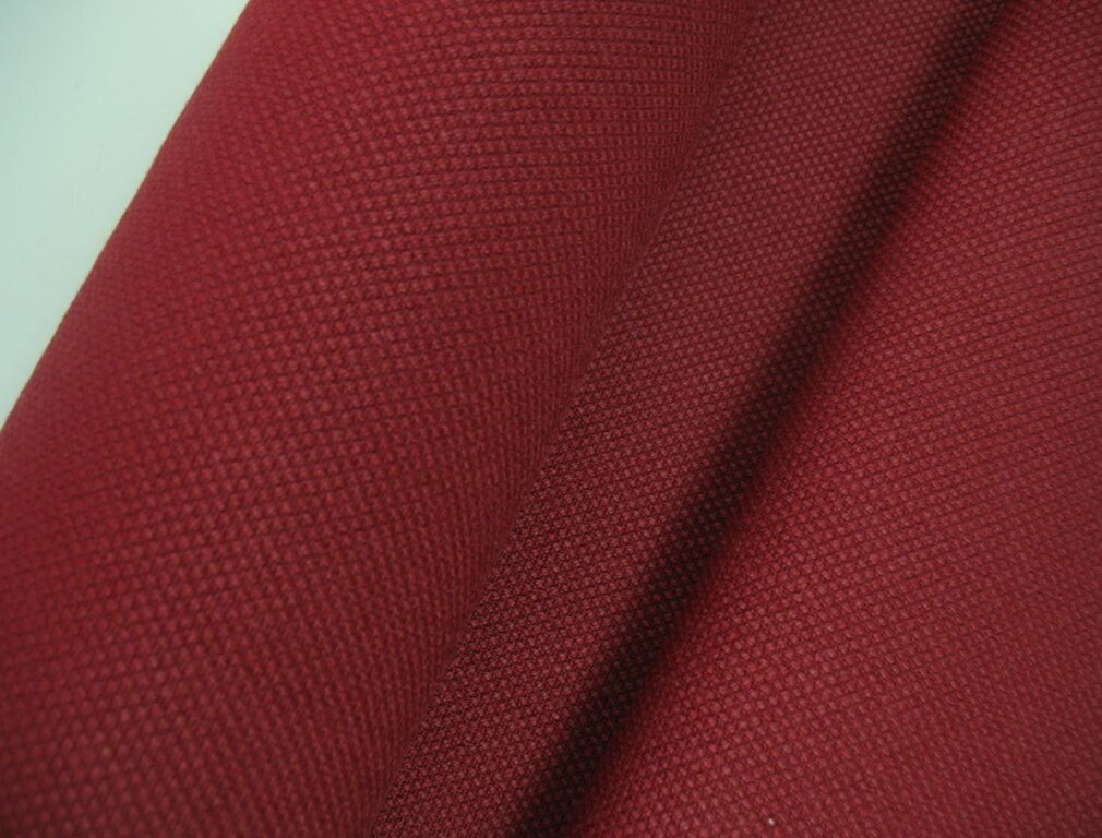 Kvadrat Steelcut 2 615 brown-red