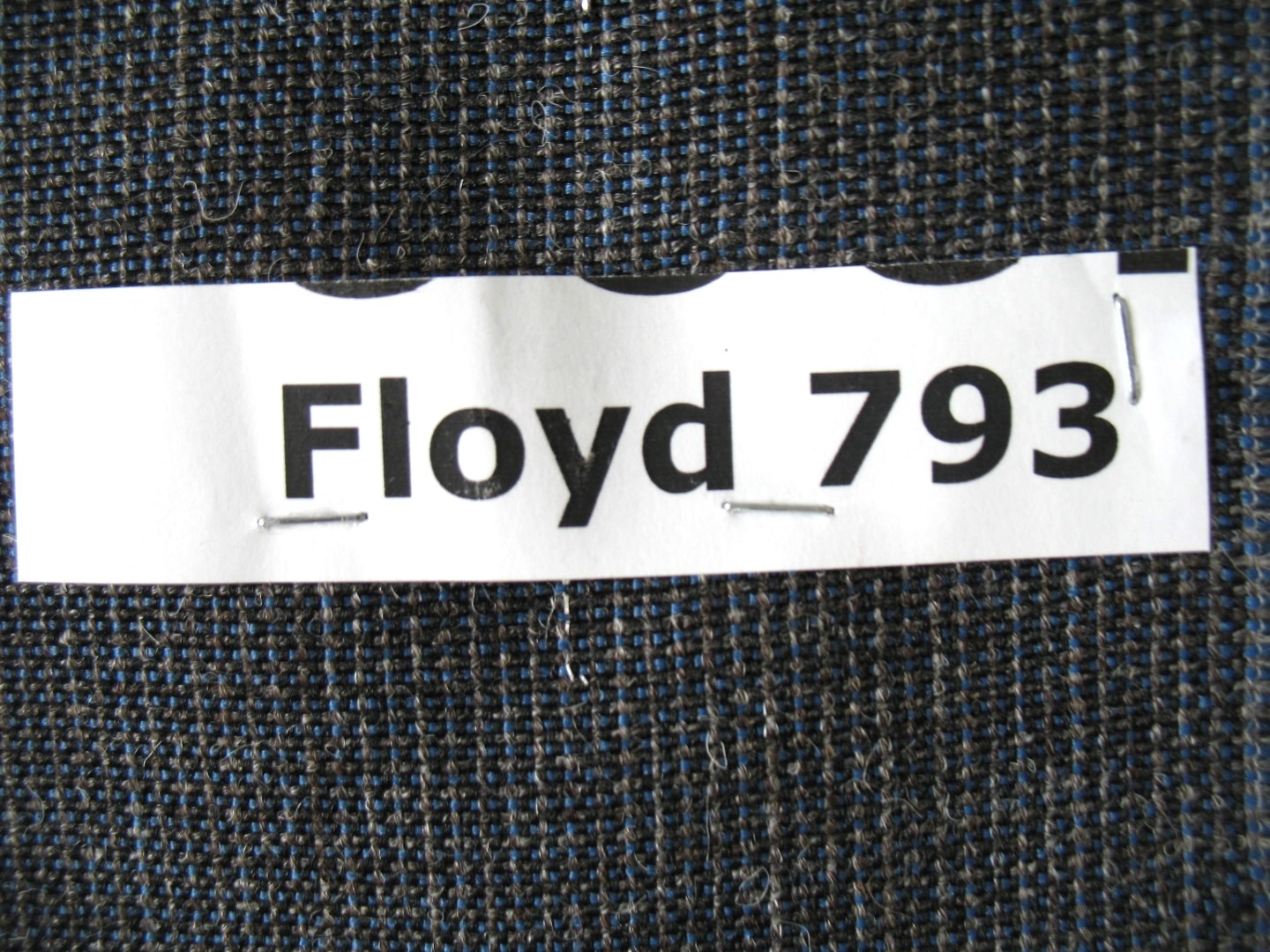 Kvadrat Floyd 793 blue grey black