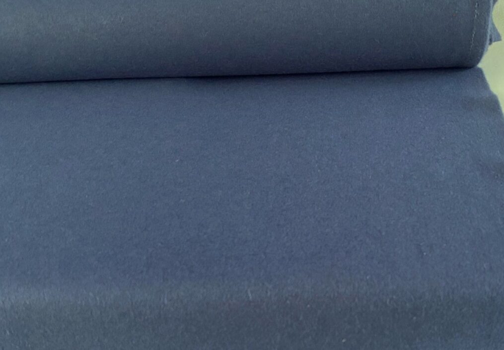 Kvadrat Divina MD 724 purple-blue