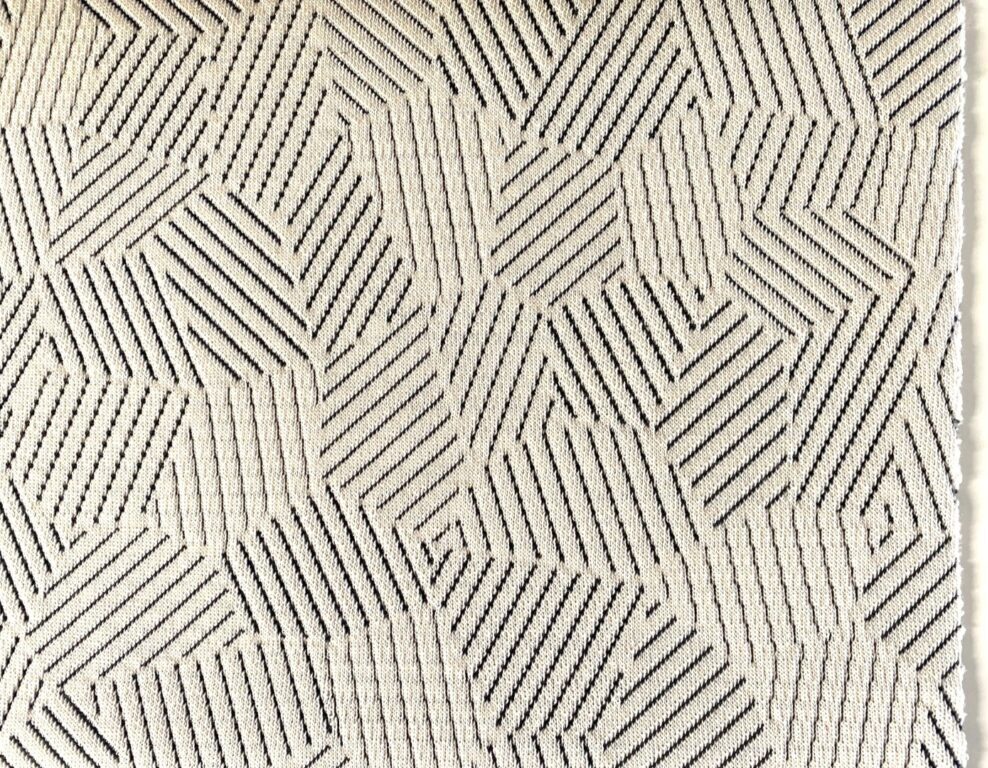 Kvadrat Febrik Razzle Dazzle 0116 cream black