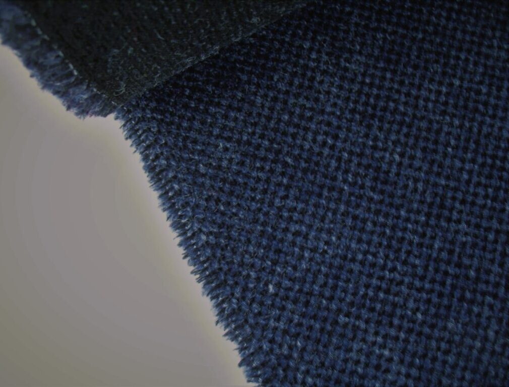 Kvadrat Skifer 2 740 purple-blue black