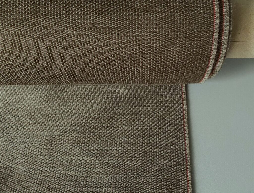 Kvadrat Balder 2 4473 brown melange