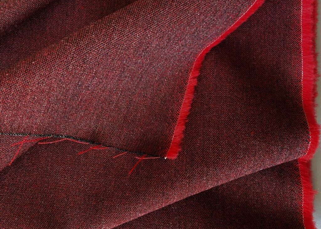 Kvadrat Remix 3 662 red anthracite grey