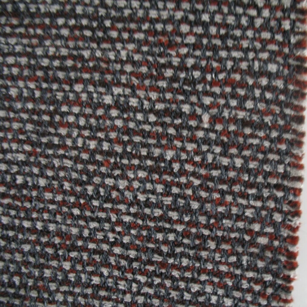 Kvadrat Savanna 672 brown-red grey beige