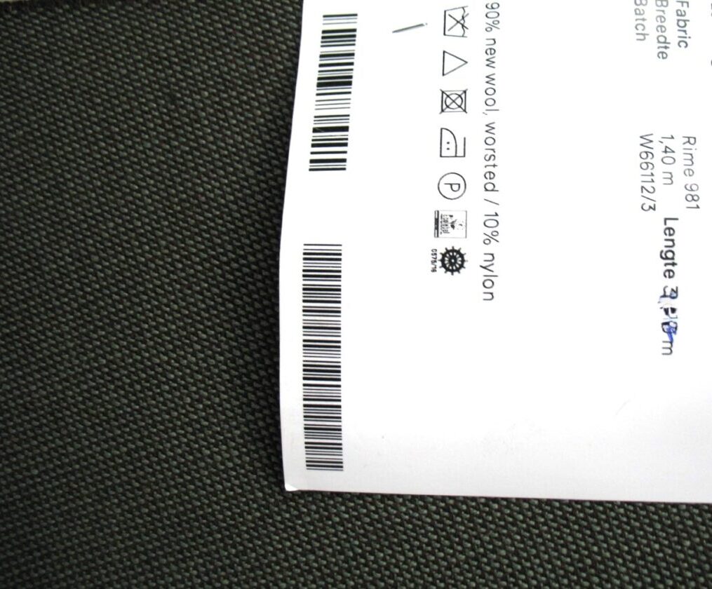 Kvadrat Rime 981 green, dark brown