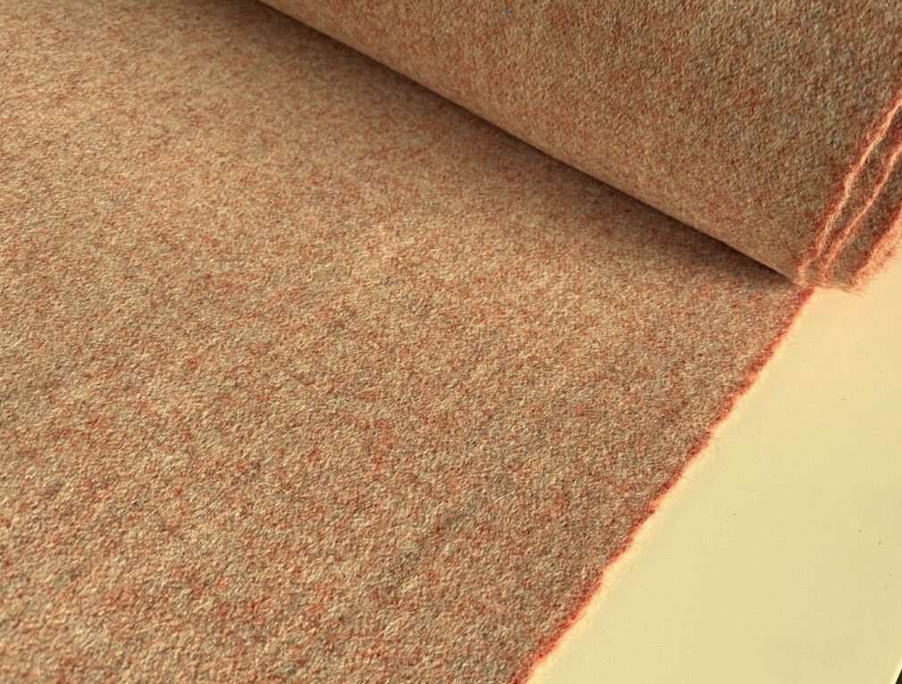 Camira Synergy LDS74 Affinity soft pink and grey melange