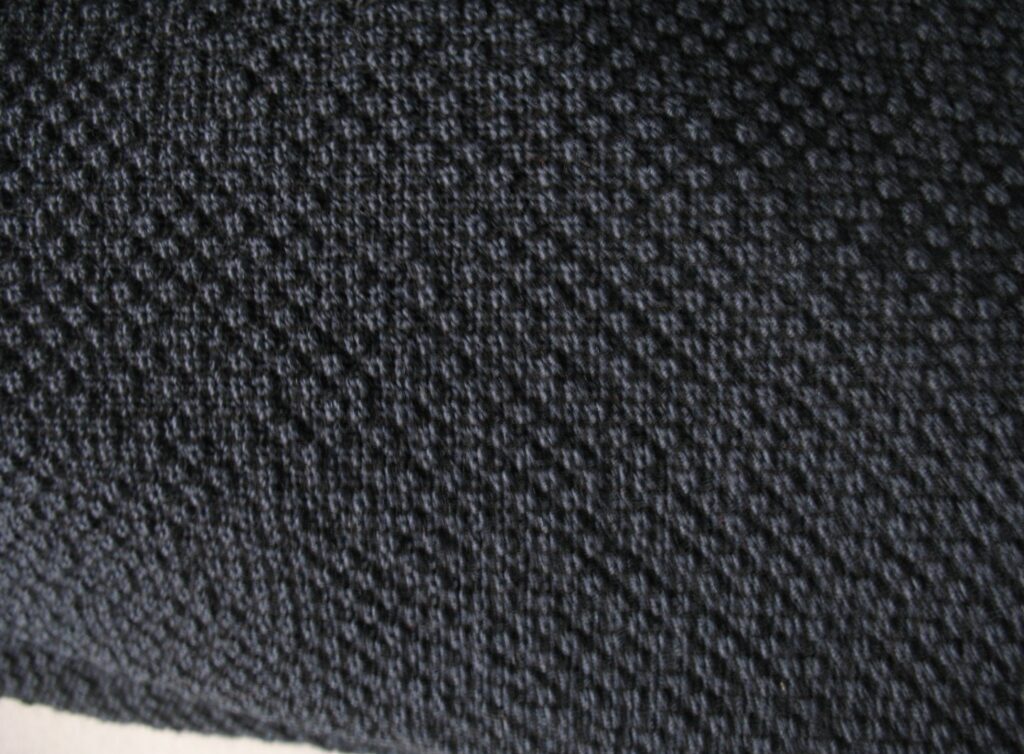 Kvadrat Colline 788 blue black