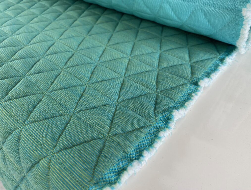 Kvadrat Febrik Triangle 0932 Oasis turquoise yellow