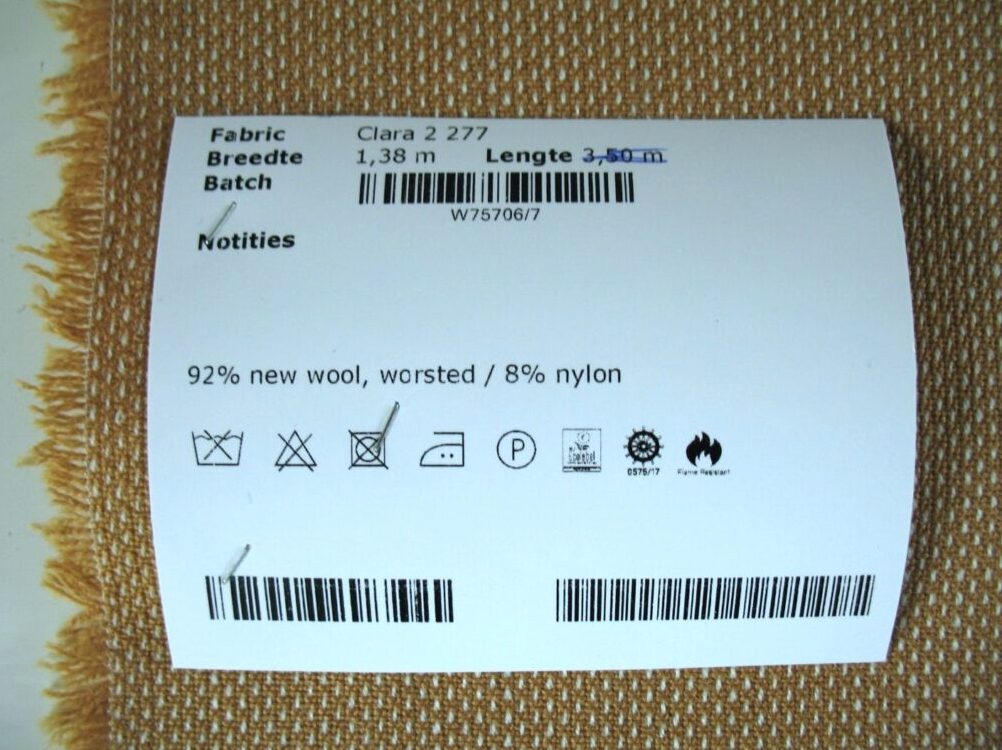 Kvadrat Clara 2 277 camel off-white