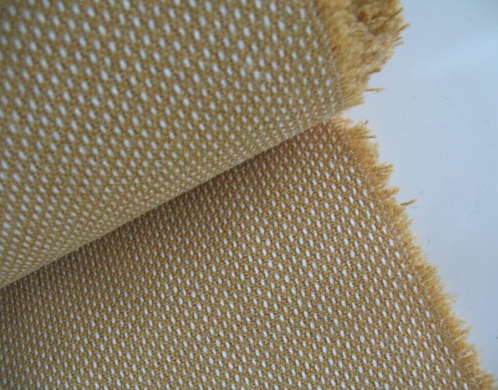 Kvadrat Clara 2 277 camel off-white