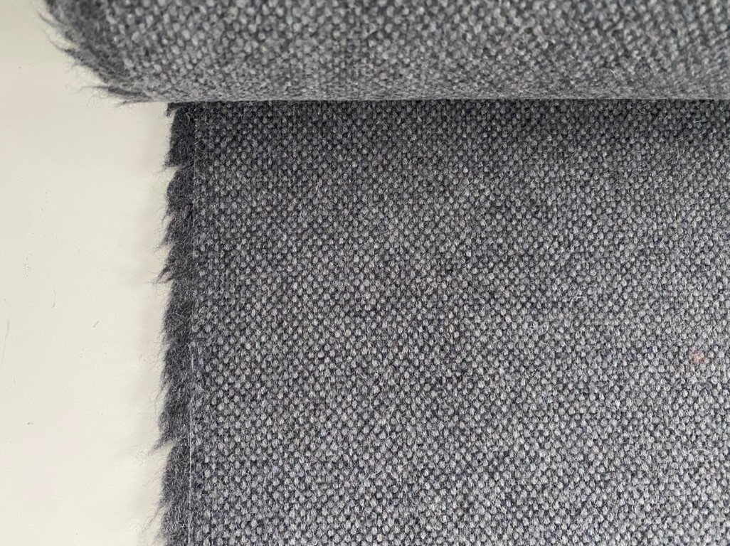 Bute Tweed 1401 Lava Stone grey