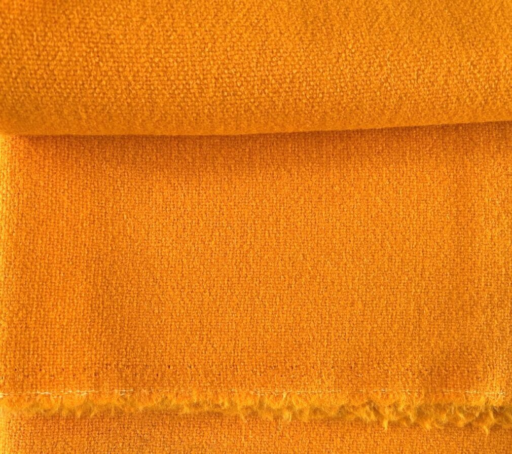 Kvadrat Tonus 3 201 yellow