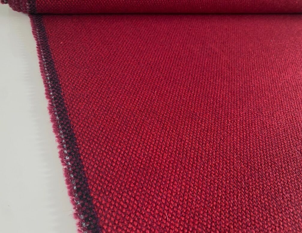 Camira Main Line Plus IF272 Matador red shades