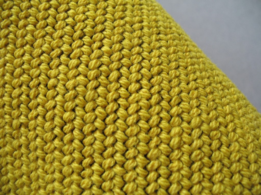 Kvadrat Coda 2 410 yellow black