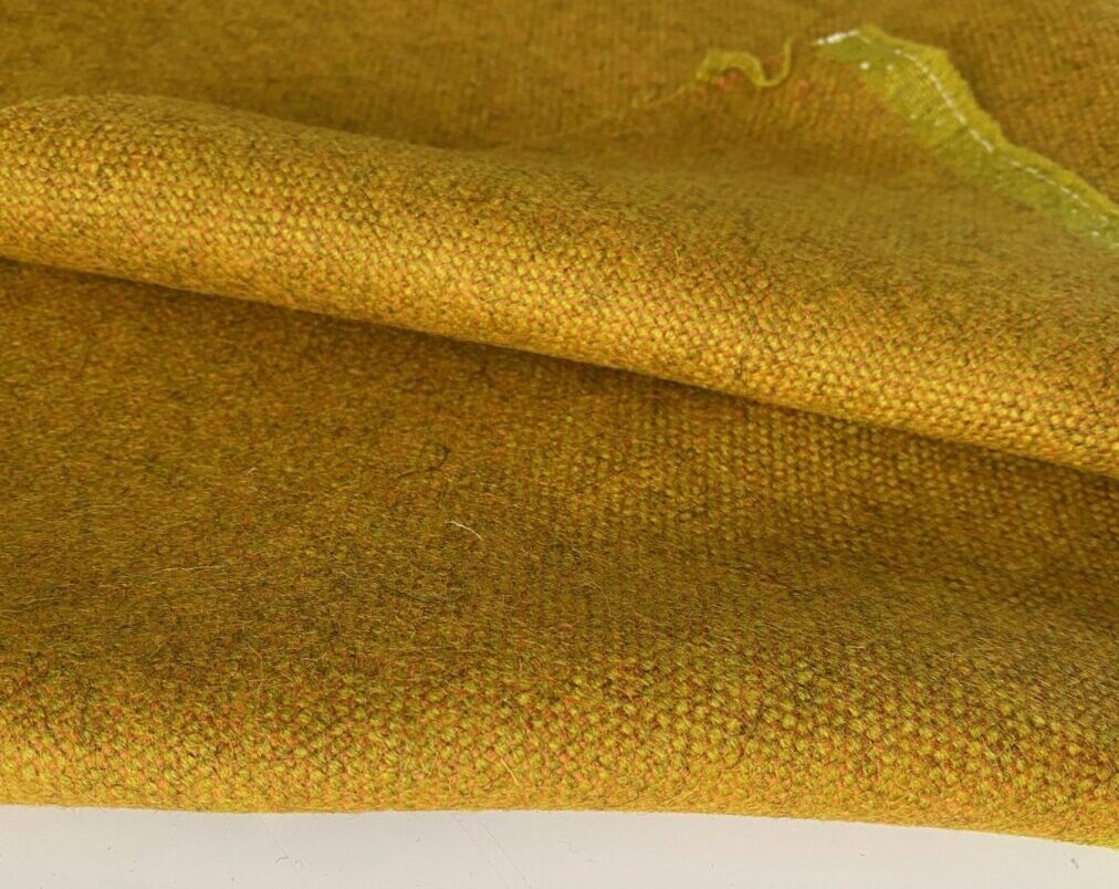 Keymer Richwool 18 ochre-yellow orange