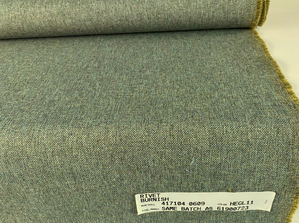 Camira Rivet Burnish EGL11 olive green light blue