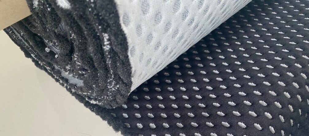 Kvadrat Febrik black and white