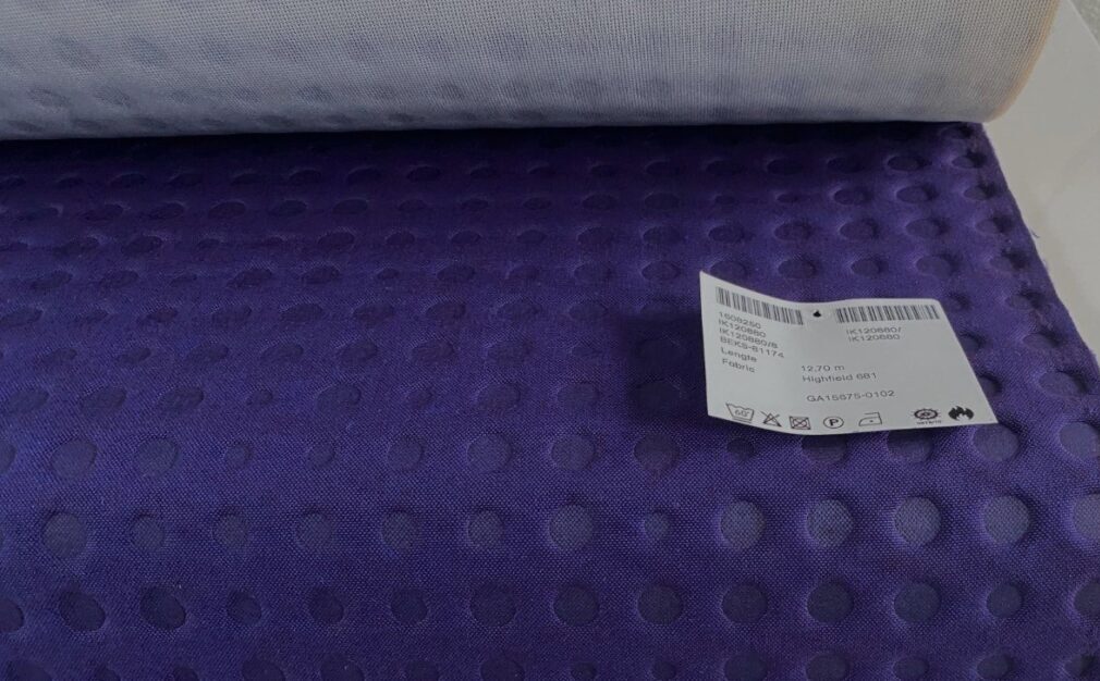 Kvadrat Highfield 681 purple